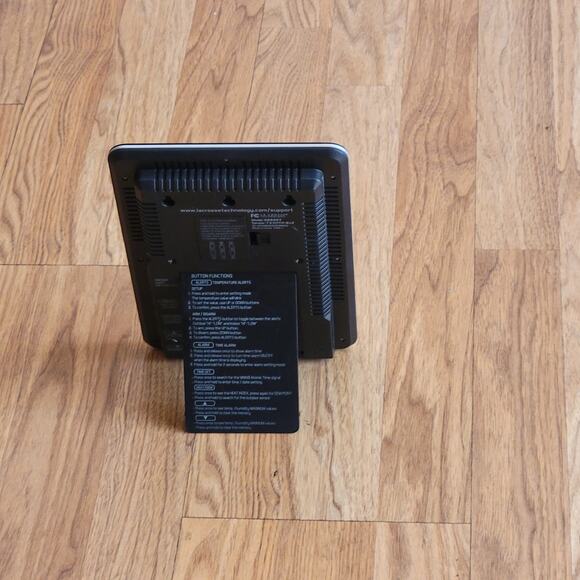 La Crosse Technology S88907 Wireless Color Weather Station w/out outdoor sensor - Picture 6 of 15